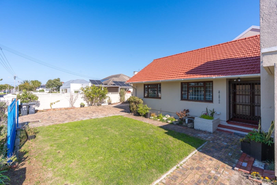 To Let 3 Bedroom Property for Rent in Plumstead Western Cape
